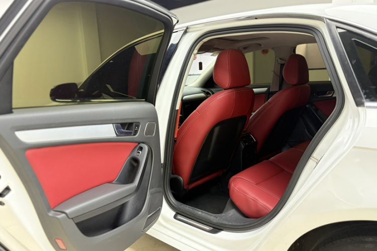 Used Audi A4L 2015 35 TFSI Automatic Standard Model
