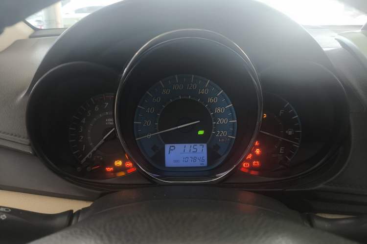 Used Toyota YARiS L Zhi Xuan 2014 1.3E Automatic Charm Edition