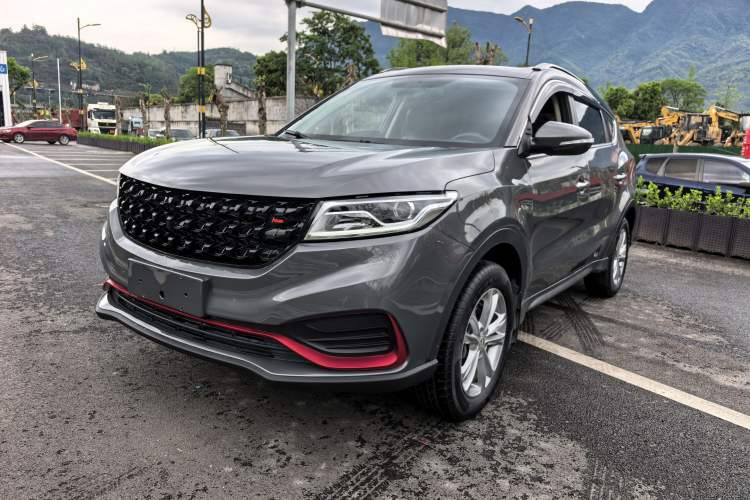 Used Dongfeng Fengon 580 2021 Revised ☆ Star Edition 1.8L Manual Elite Version