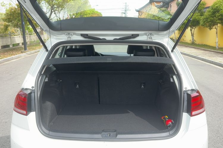 Used Volkswagen Golf 2019 280TSI DSG Comfort Version China V Standard Trunk