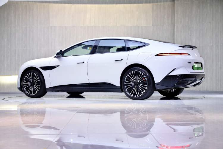 Used Avatr 12 2025 Ultra Extended-Range Edition
