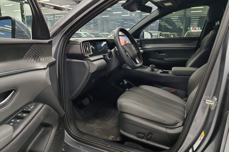 Used BYD Song Pro New Energy 2025 2nd Generation Intelligent Driving Version DM-i 75KM Leading Edition Left Front Seat