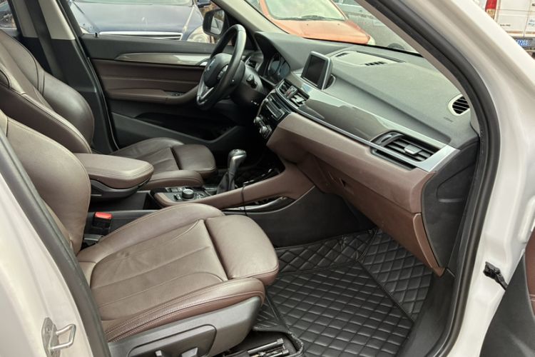 Used BMW X1 2019 sDrive18Li Premium Edition Interior 7