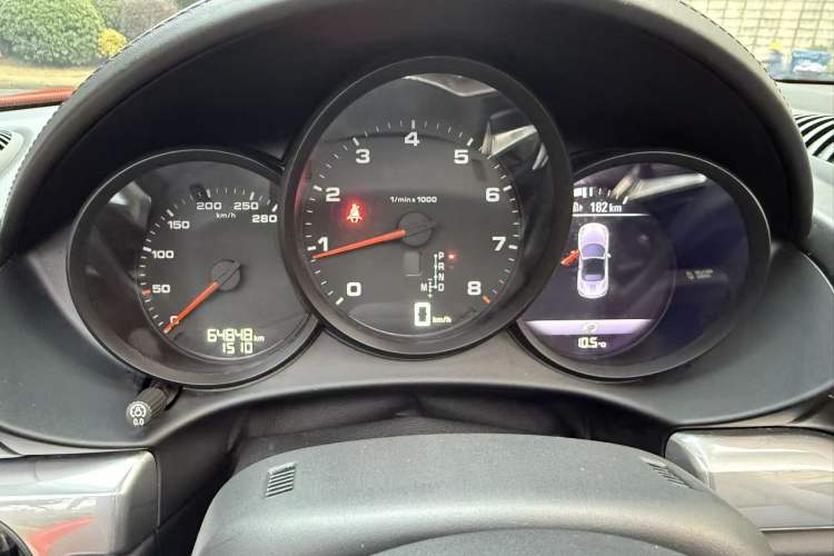 Used Porsche 718 2020 Boxster 2.0T Interior 5