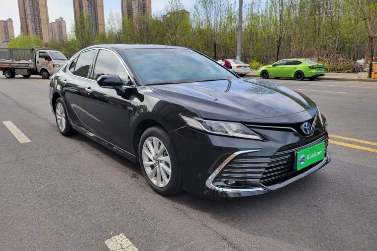 Used Toyota Camry 2023 Dual-Motor 2.5 HGVP Leading Edition Exterior 5