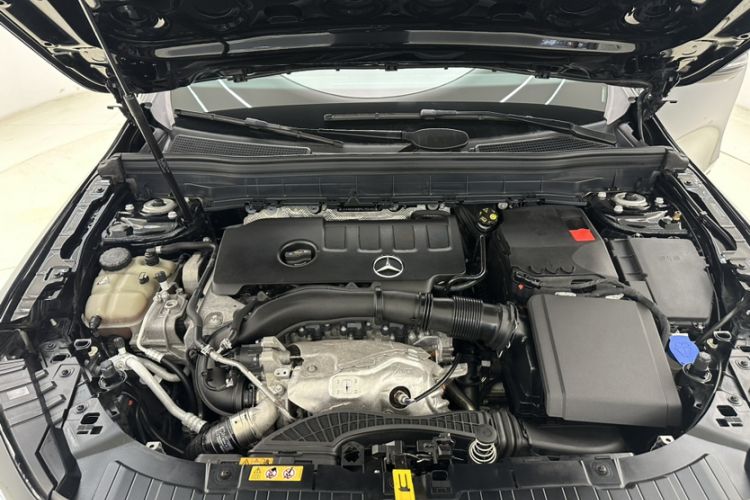 Used Mercedes-Benz GLB 2023 GLB 220 Fashion Model