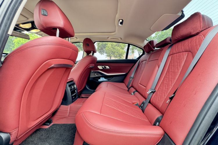 Used BMW 3 Series 2024 325Li M Sport Package Interior 2