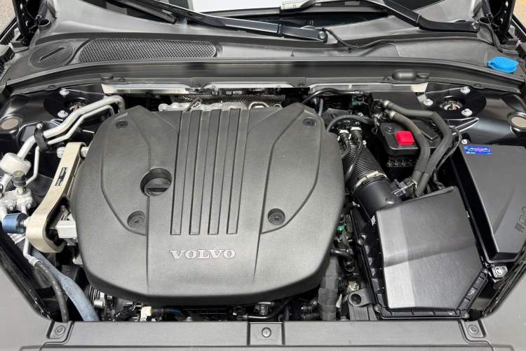 Used Volvo S90 2025 B5 Zhiyi Luxury Edition Interior 9