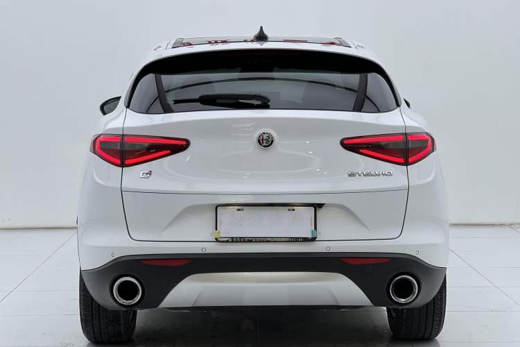Used Alfa Romeo Stelvio 2017 2.0T 200HP Elite Edition
