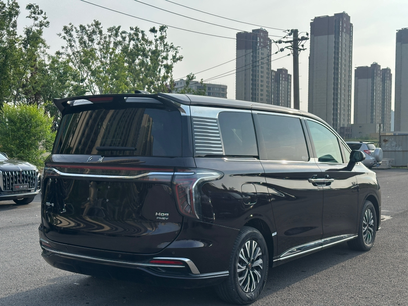 Hongqi HQ9 PHEV 2024 2.0T Four-Wheel Drive Business Edition — снимка 14
