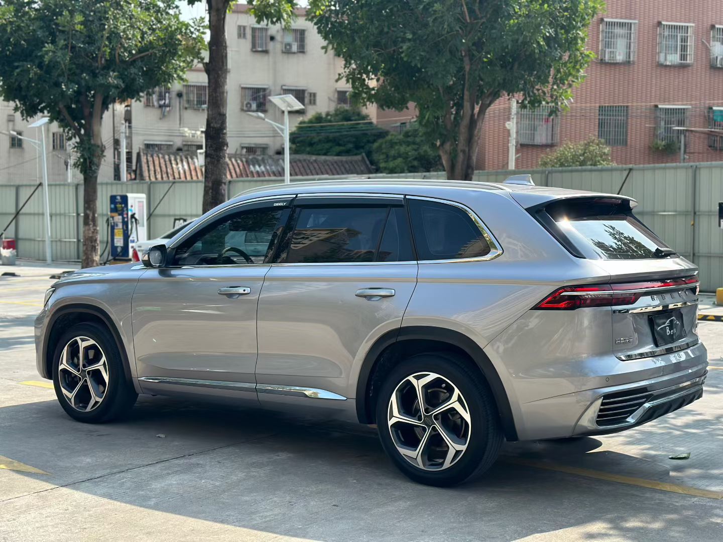 Geely Auto Monjaro L 2021 2.0TD DCT EVO Two-Wheel Drive Prestige Version — снимка 12