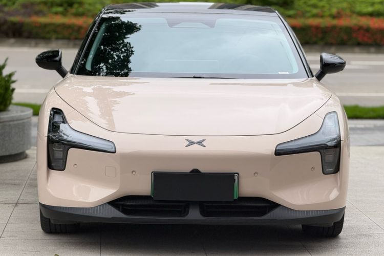 Used XPeng MONA M03 2024 620 with Ultra-Long Range Exterior 1
