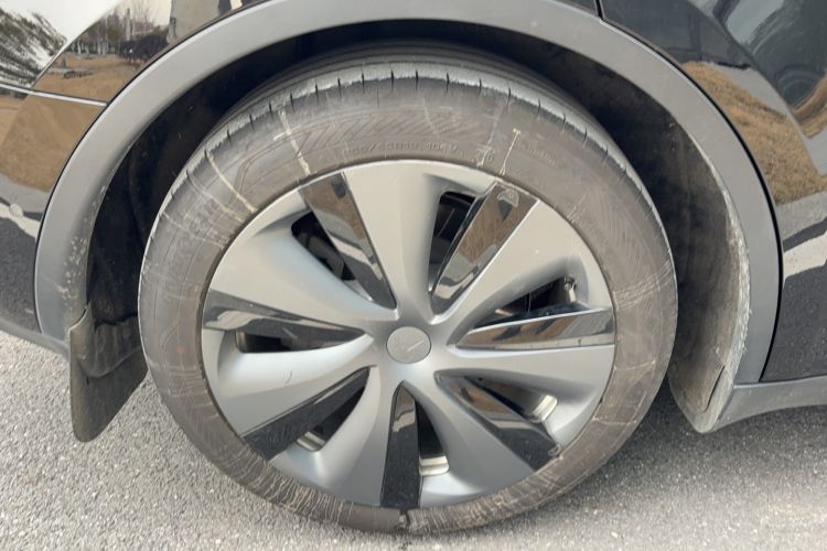 Used Tesla Model Y 2022 Rear-Wheel-Drive Version
