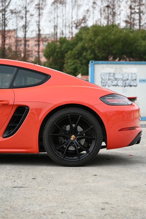 Used Porsche 718 2016 Cayman 2.0T