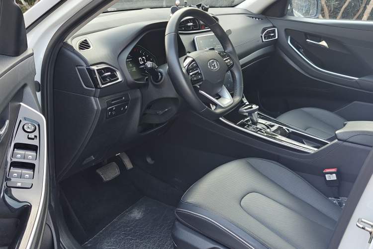 Used Hyundai ix25 2020 1.5L CVT GLS Smart Model