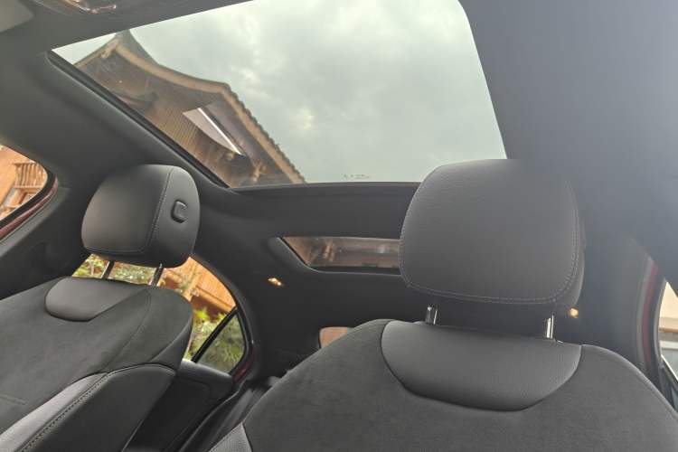 Used Mercedes-Benz A-Class 2021 A 200 L Sport Sedan Fashion Model Headliner