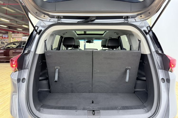 Used Chevrolet Orlando 2019 Redline 530T Automatic Enjoyment Version (5+2 Seating) China VI