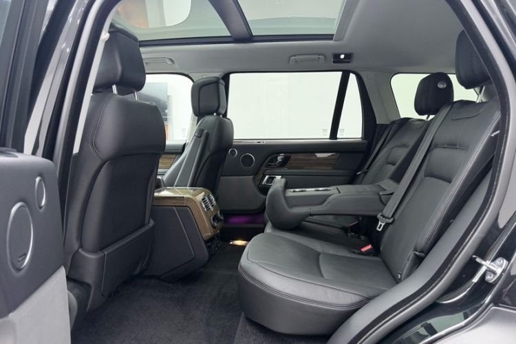 Used Land Rover Range Rover 2018 3.0 SC V6 Vogue Extended-Length Model
