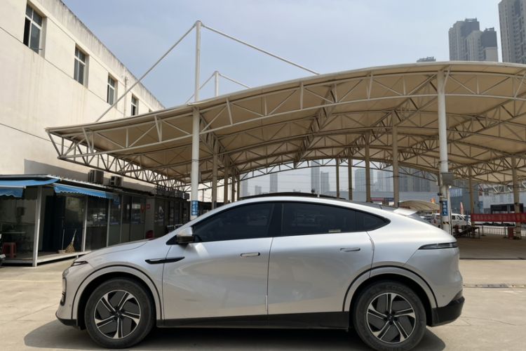 Used XPeng G6 2023 580 Long-Range Pro Exterior 9