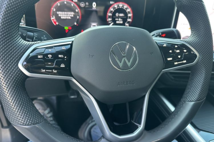 Used Volkswagen Passat 2025 Pro 380TSI Starry Dragon Edition