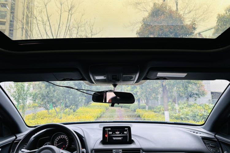 Used Mazda CX-4 2021 2.0L Automatic Two-Wheel Drive Blue Sky Dynamic Edition
