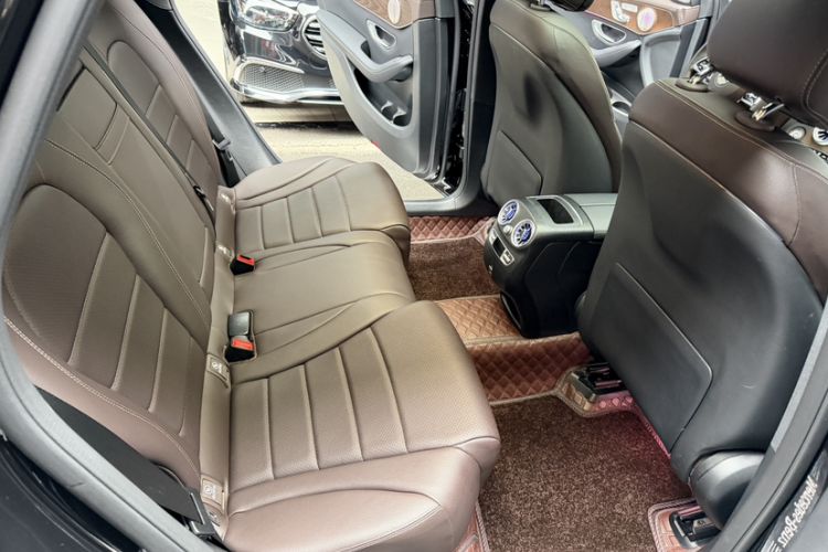 Used Mercedes-Benz GLC 2022 Refreshed GLC 300 L 4MATIC Dynamic Edition
