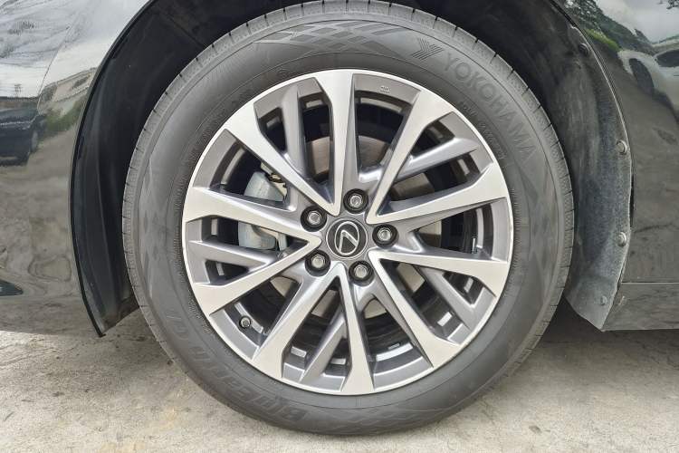 Used Lexus ES 2023 200 Excellence Edition Exterior 7