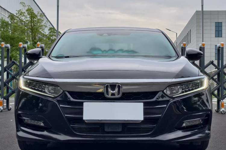Used Honda Accord 2018 260TURBO Luxury Edition China V Emission Standard