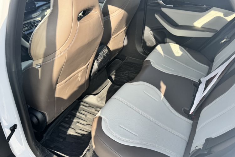 Used BYD Qin PLUS 2024 HONOR Edition DM-i 55KM Leading Model
