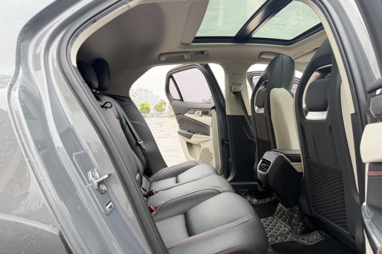 Used Lynk & Co 02 2020 1.5T DCT Two-Wheel Drive Zhaobao Version
