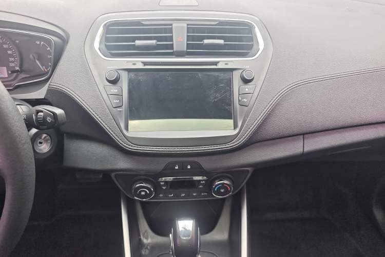 Used Ford Escort 2017 Happiness Edition 1.5L Automatic Fashion Version