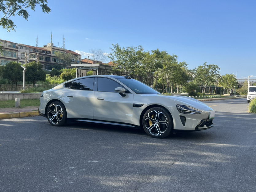 Xiaomi Auto SU7 2024 Rear-Drive Ultra-Long Range Advanced Pro-Level Intelligent Driving Version — снимка 12