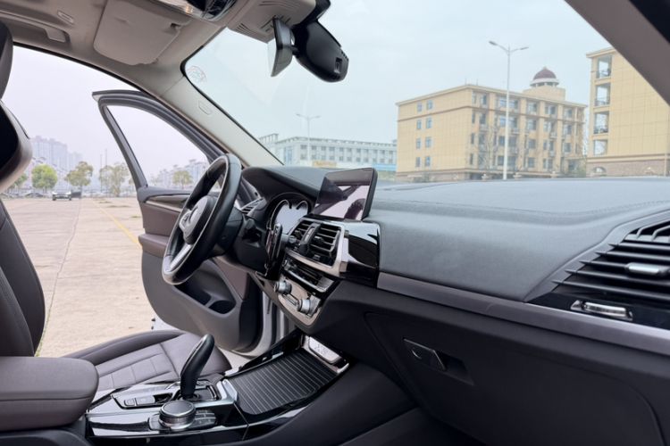 Used BMW X3 2018 xDrive25i M Sport Package China V