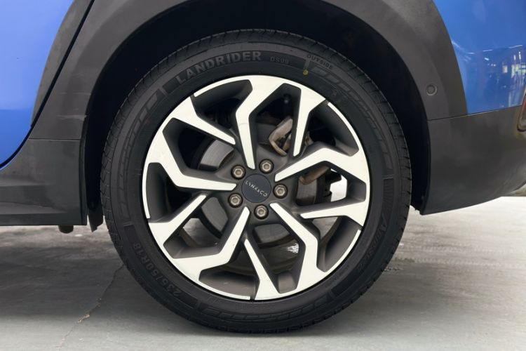 Used Lynk & Co 02 2018 1.5T DCT Two-Wheel Drive Pro Version China V Emission Standard
