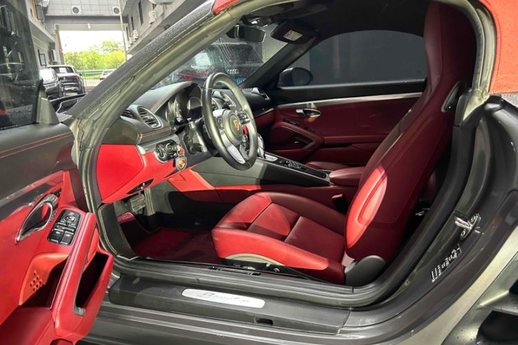 Used Porsche 718 2022 Boxster 2.0T
