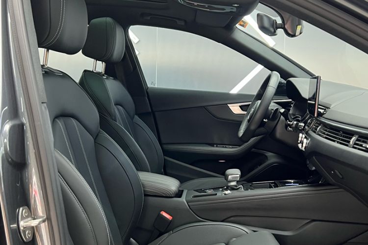 Used Audi A4L 2024 40 TFSI Luxury Dynamic Edition
