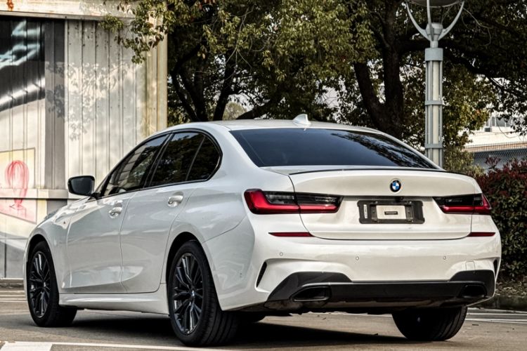 Used BMW 3 Series 2020 Restyled 325i M Sport Night Edition Package
