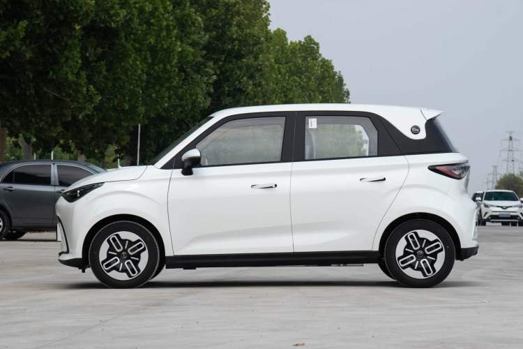 Used Chery Domi 2025 Model 305km Comfort Edition
