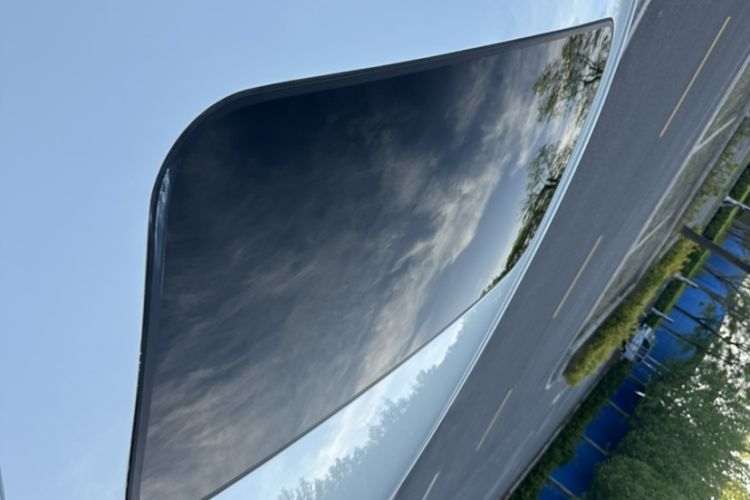 Used Nissan Tiida 2021 1.6L CVT Cool Edition Roof