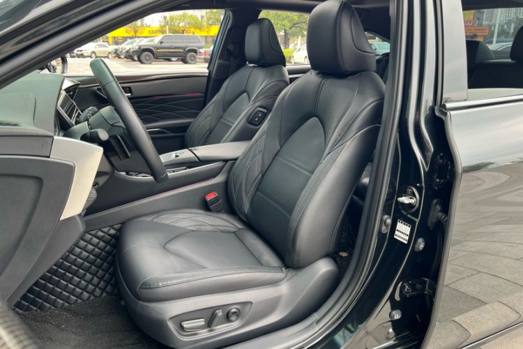 Used Toyota Avalon 2023 2.5L Touring Premium Edition
