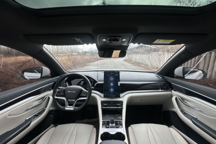 Used BYD Song PLUS New Energy 2023 Champion Edition EV 520KM Flagship Model