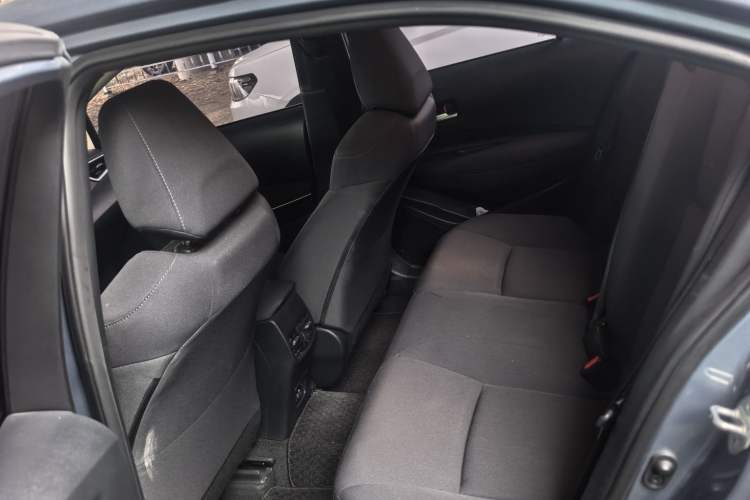 Used Toyota Corolla 2021 Dual-Motor 1.8L E-CVT Elite Edition
