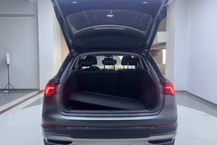 Used Audi Q3 2022 35 TFSI Fashionable and Elegant Model
