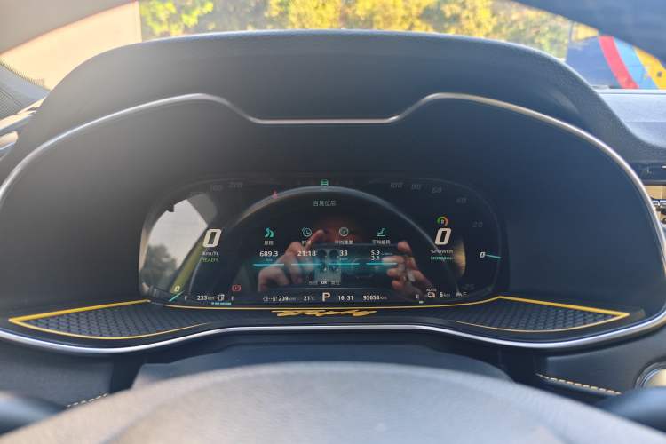 Used MG 6 New Energy 2020 1.5T Hybrid Trophy Flagship Edition
