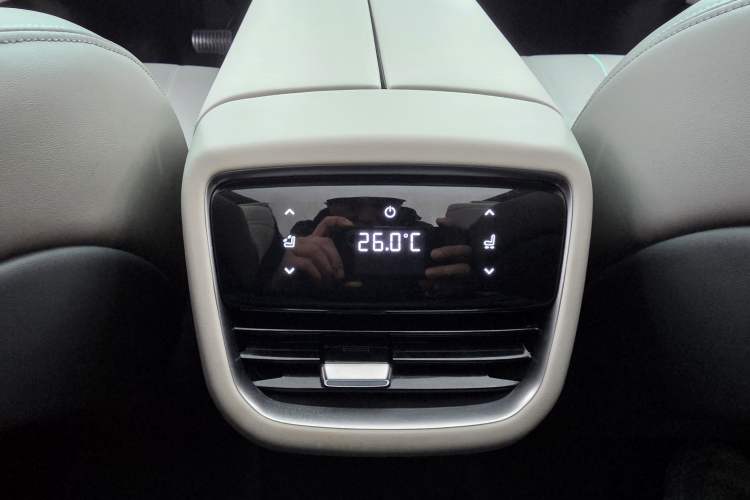 Used Deepal L07 2026 Model 550Ultra Huawei Qiankun ADS SE Edition
