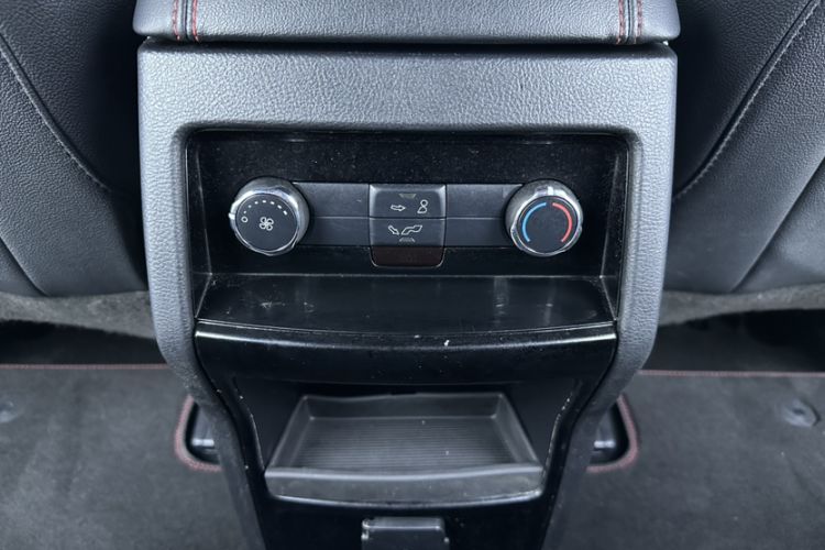 Used Ford Edge 2020 EcoBoost 245 4x4 ST-Line 7-Seater
