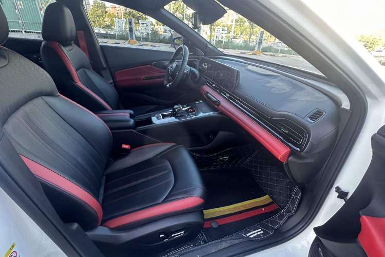 Used GAC Trumpchi EMPOW 2021 270T DCT J16 Version