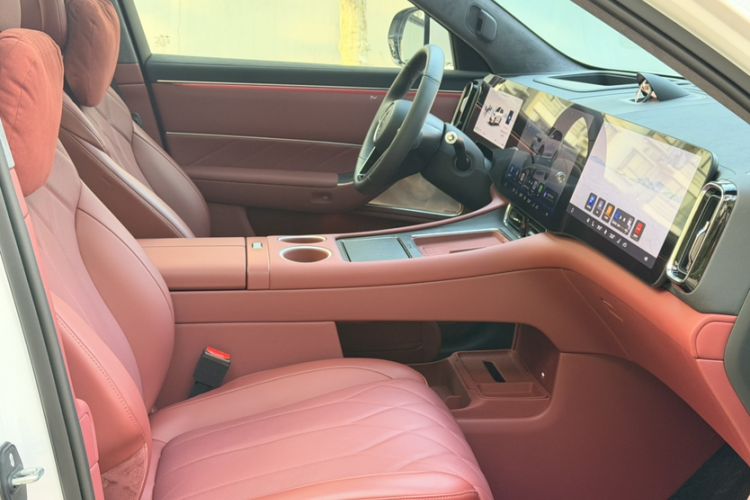 Used Hima AITO M8 2025 Extended-Range Max+ Version 53.4 kWh 5-Seater Edition