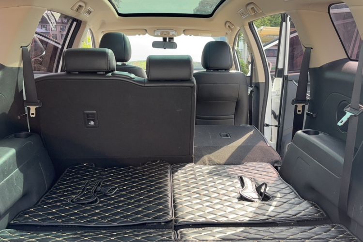 Used BYD Song MAX 2017 1.5T Automatic Smart Connect Elite 7-Seater
