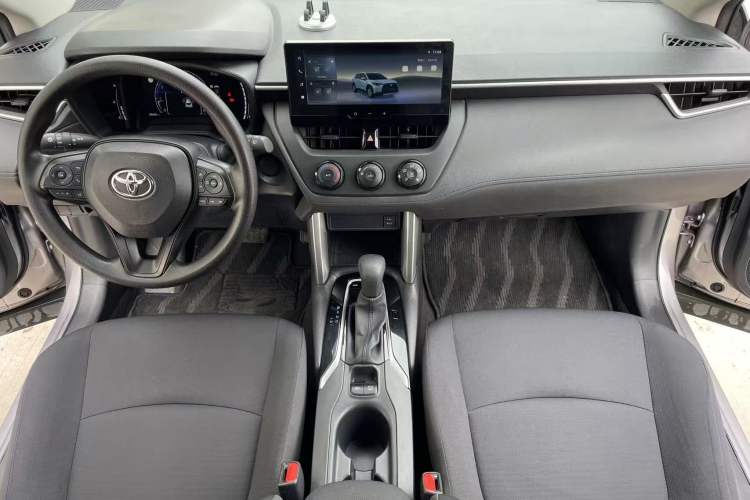 Used Toyota Corolla Cross 2023 2.0L Pioneer Edition Interior 1